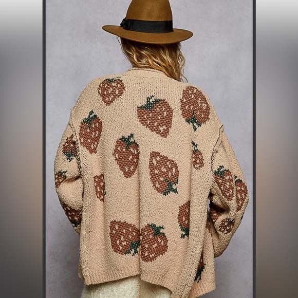 POL oversized strawberry berber cardigan sweater - Picture 2 of 5